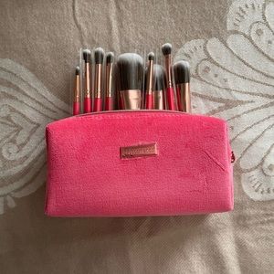 BH Cosmetics Brush Set